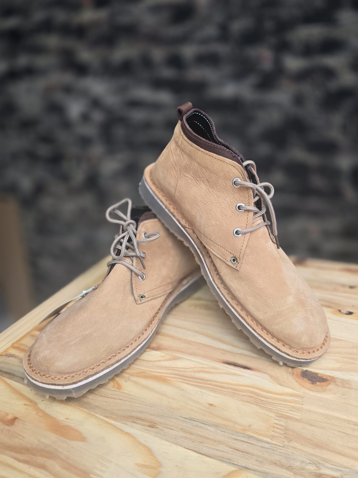 Blink Stefaans genuine leather vellies with sturdy grip sole — Tan
